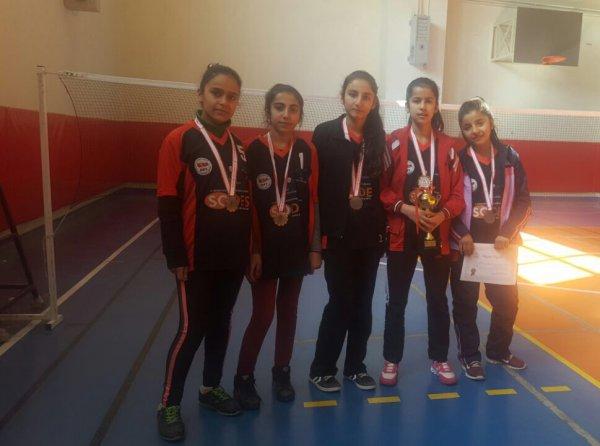 Yıldız Kızlar Badminton İl 4.´sü Takımımız